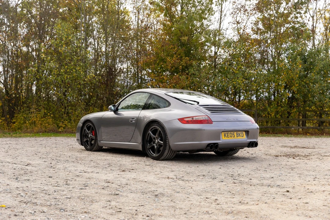 2005 Porsche 996 Carrera - Image 18 of 30