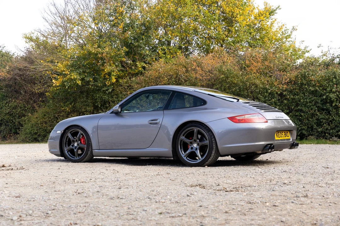 2005 Porsche 996 Carrera - Image 11 of 30