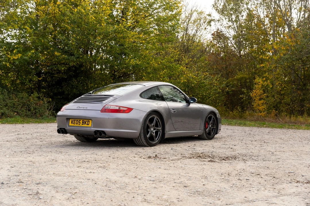 2005 Porsche 996 Carrera - Image 21 of 30