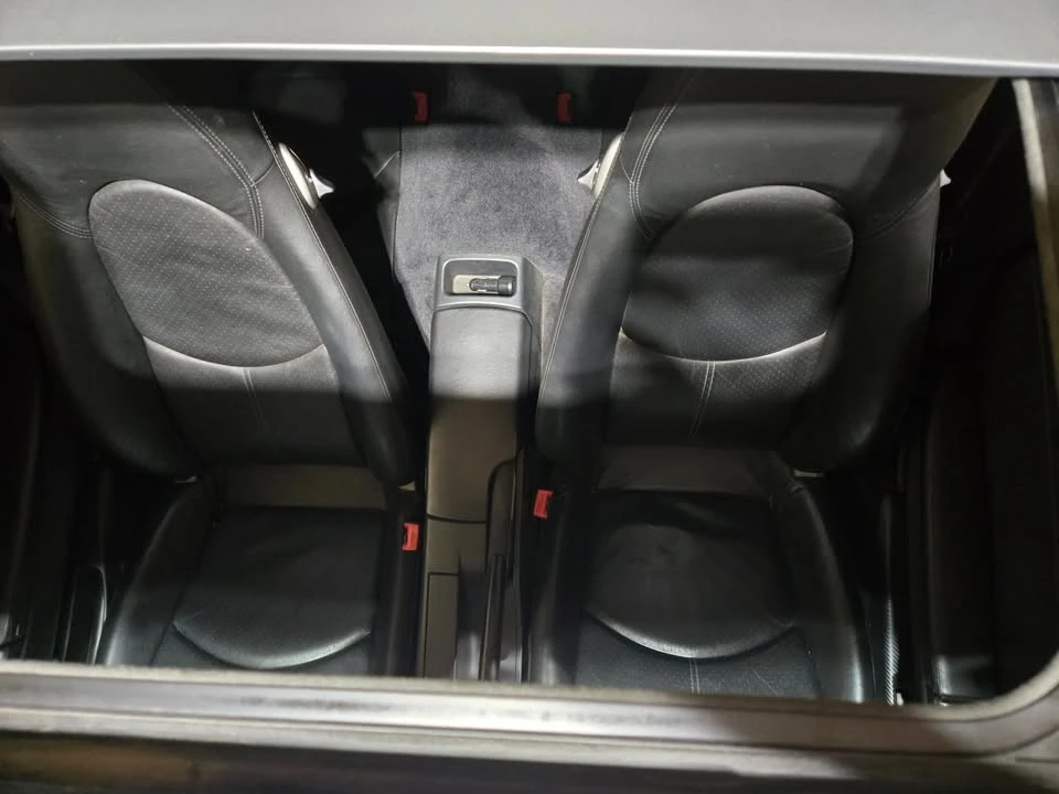 2005 Porsche 997 Carrera - Image 11 of 19