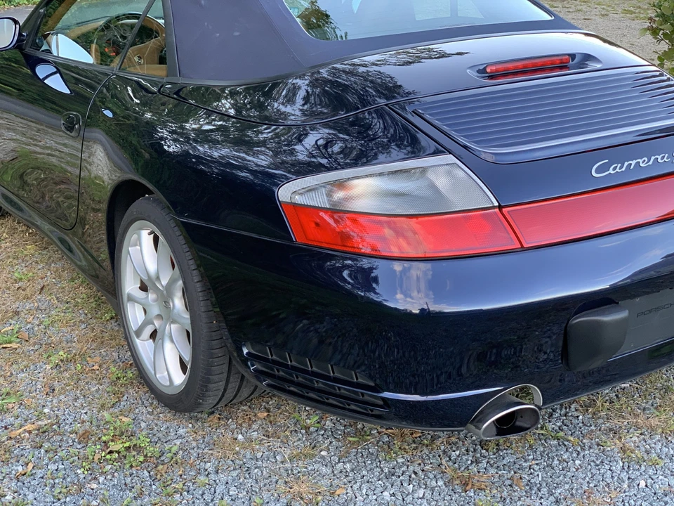 2005 Porsche 996 Carrera 4S - Image 29 of 31