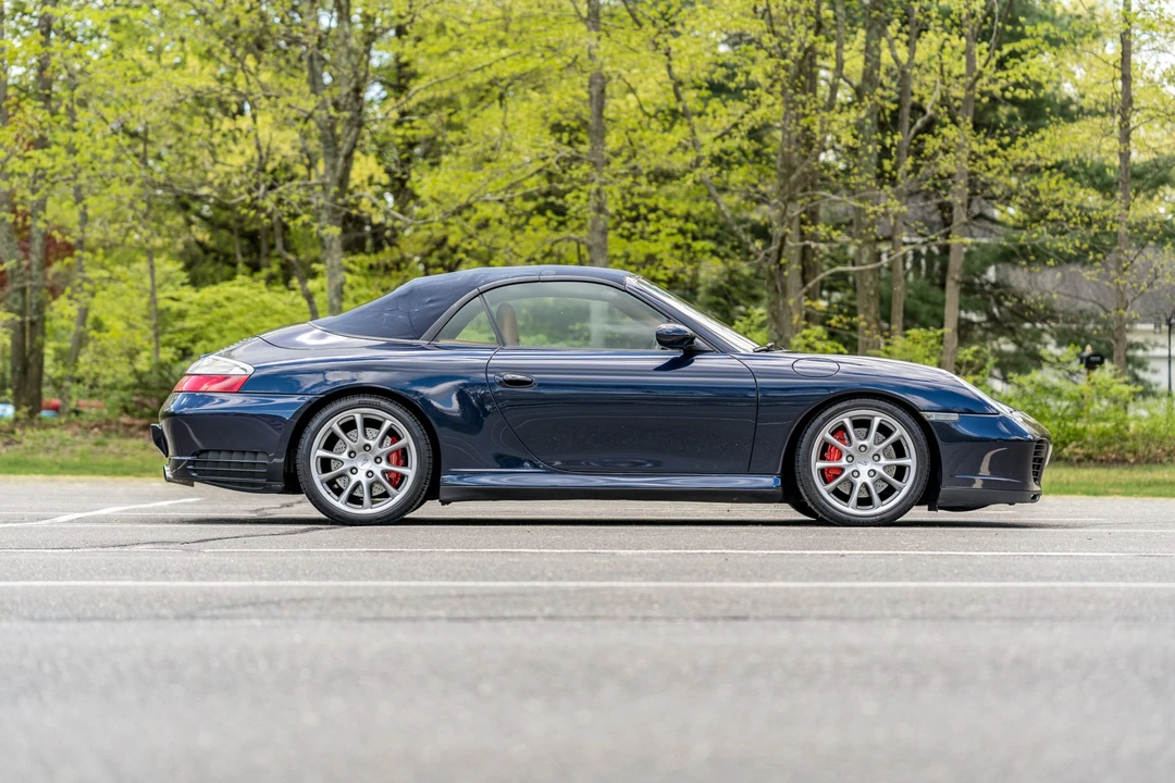 2005 Porsche 996 Carrera 4S - Image 13 of 31