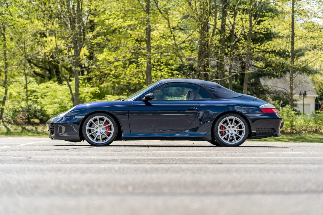 2005 Porsche 996 Carrera 4S - Image 17 of 31