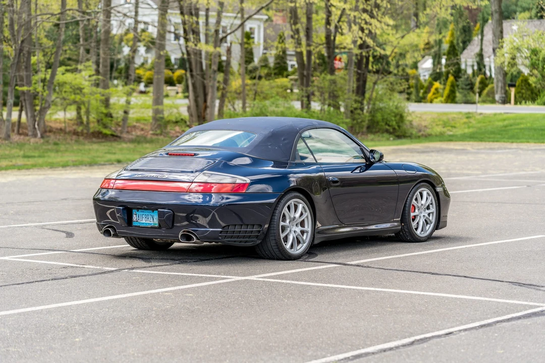 2005 Porsche 996 Carrera 4S - Image 14 of 31