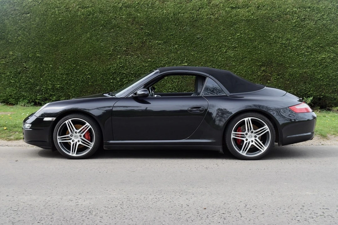 2005 Porsche 997 Carrera 4S - Image 18 of 31