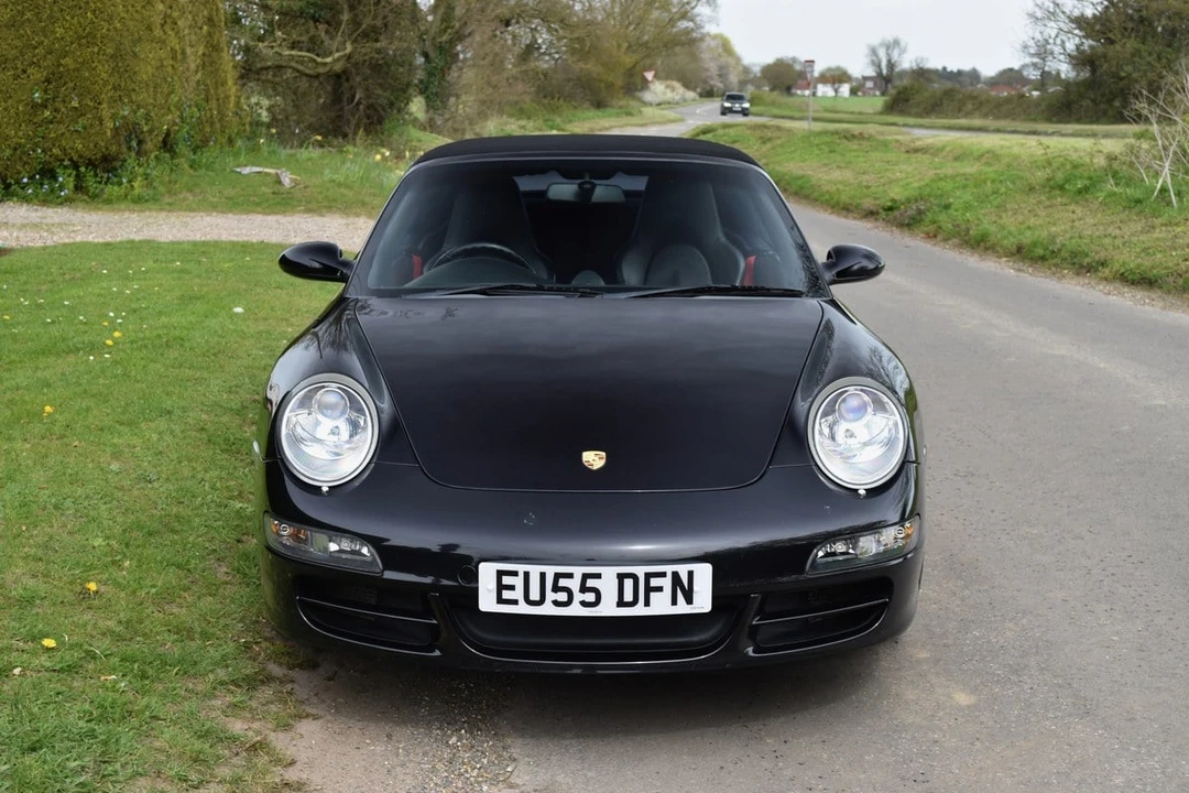 2005 Porsche 997 Carrera 4S - Image 20 of 31