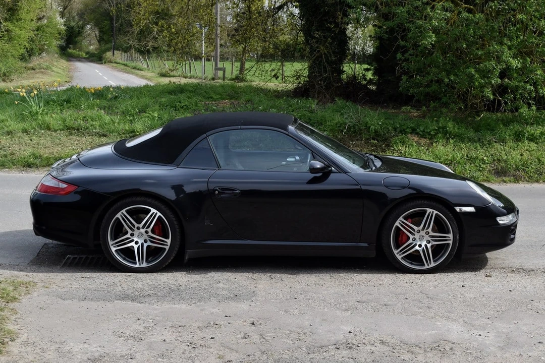 2005 Porsche 997 Carrera 4S - Image 25 of 31