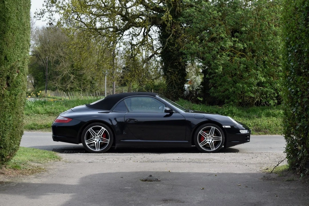 2005 Porsche 997 Carrera 4S - Image 26 of 31