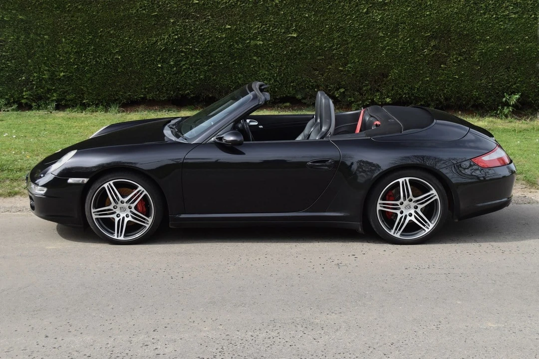 2005 Porsche 997 Carrera 4S - Image 8 of 31