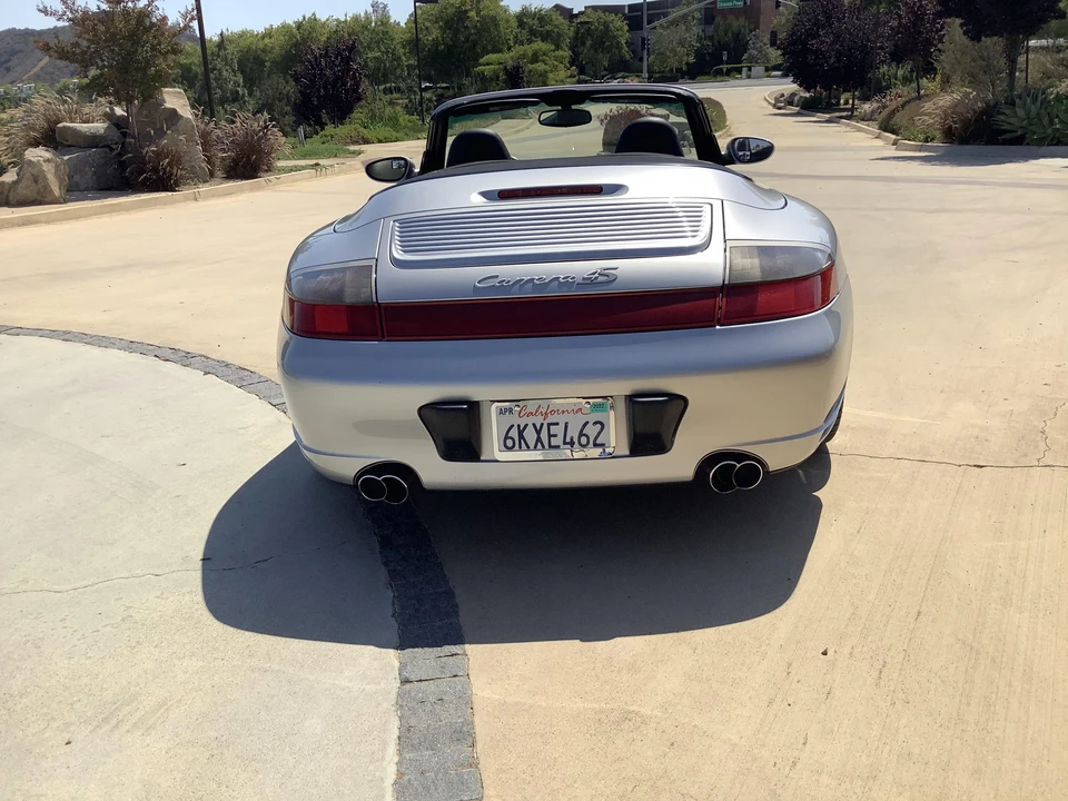 2005 Porsche 996 Carrera 4S - Image 10 of 31