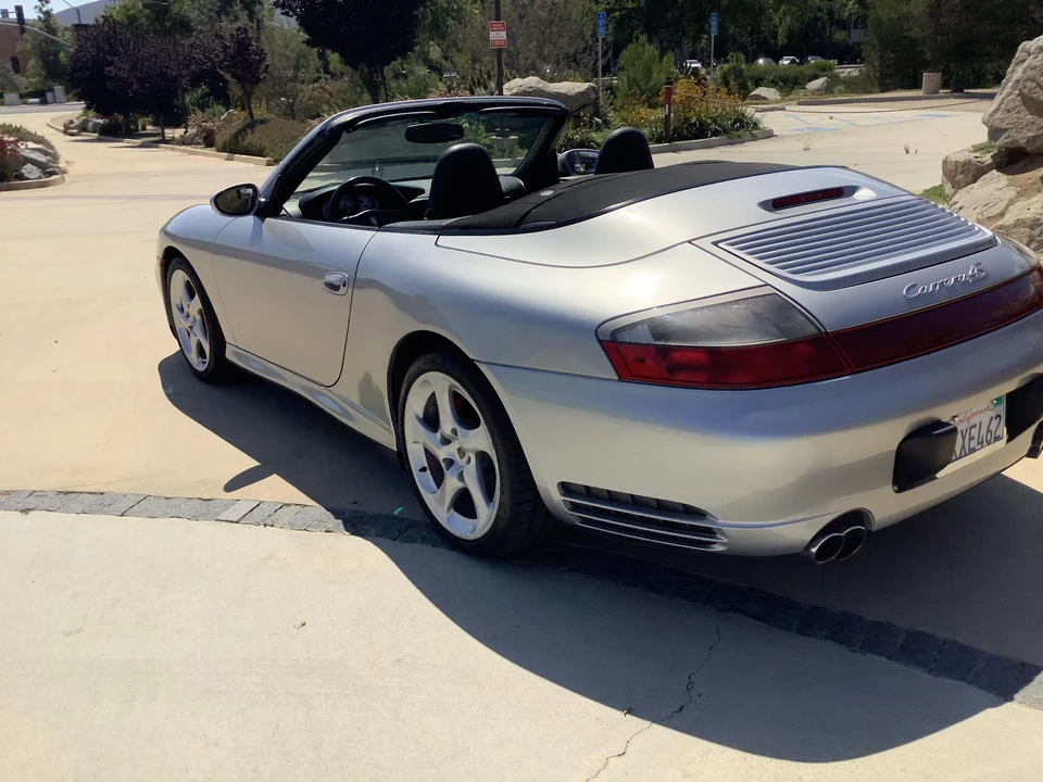 2005 Porsche 996 Carrera 4S - Image 9 of 31