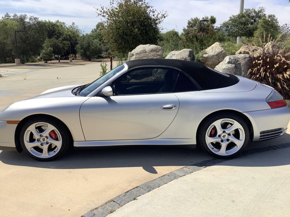 2005 Porsche 996 Carrera 4S - Image 15 of 31