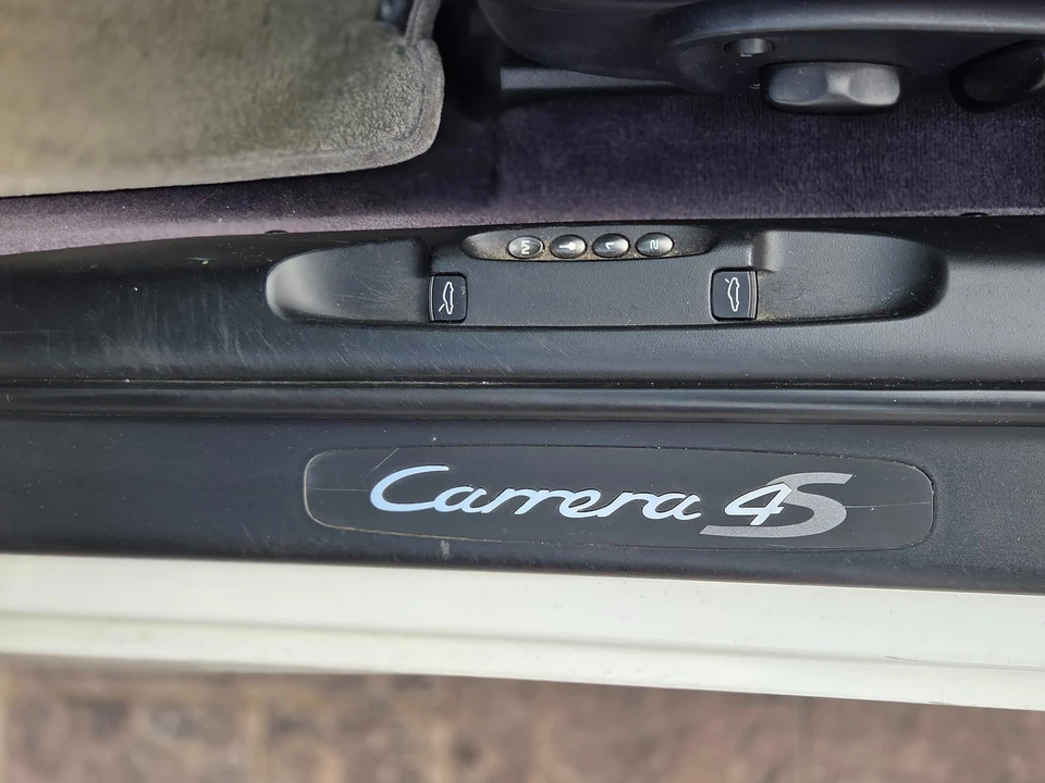 2005 Porsche 997 Carrera 4S - Image 26 of 31