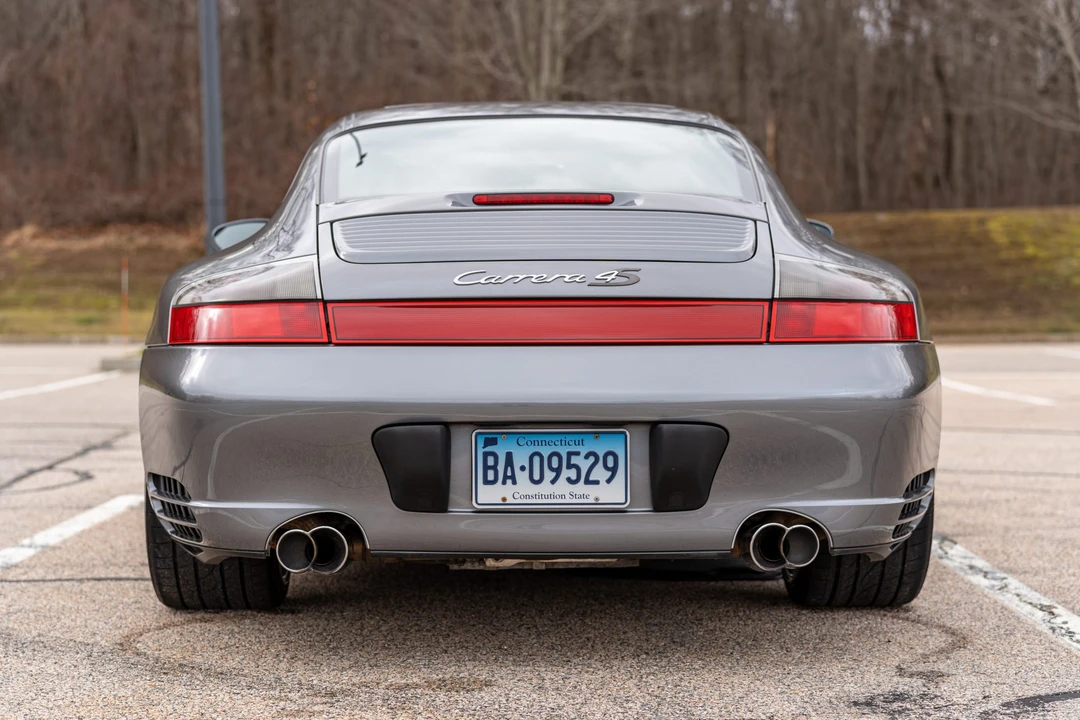 2005 Porsche 996 Carrera 4S - Image 7 of 31