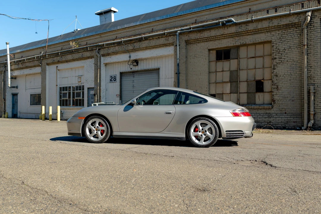 2005 Porsche 996 Carrera 4S - Image 19 of 31