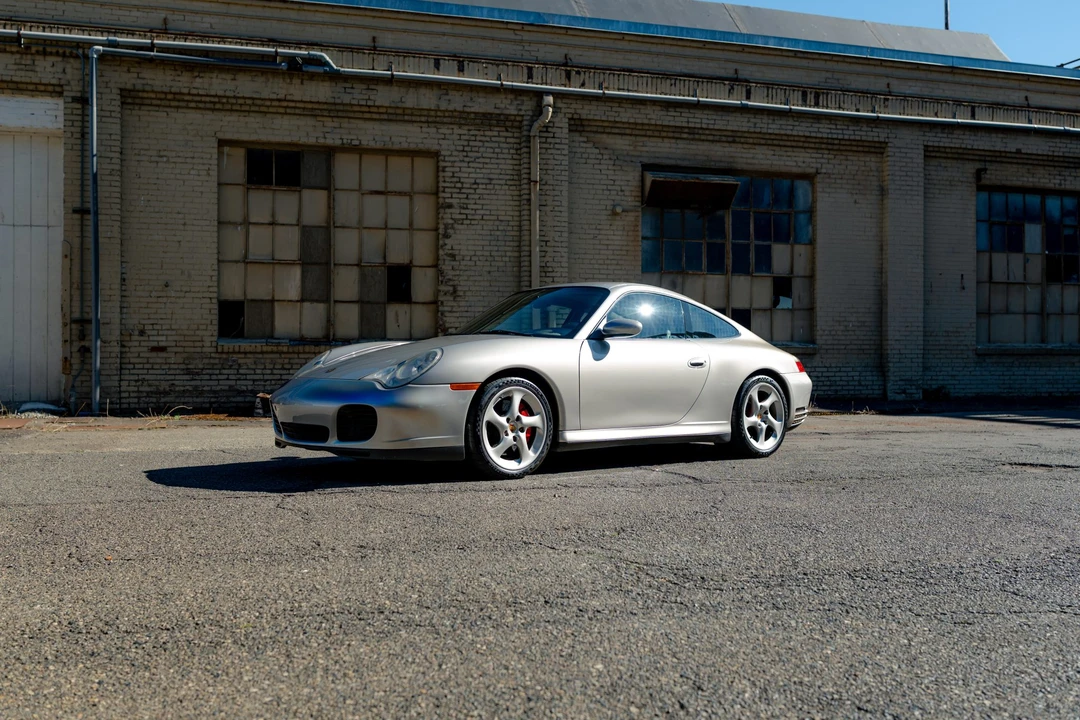 2005 Porsche 996 Carrera 4S - Image 11 of 31