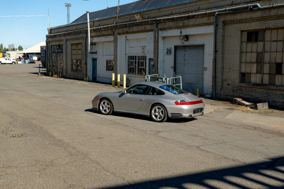 2005 Porsche 996 Carrera 4S - Image 24 of 31