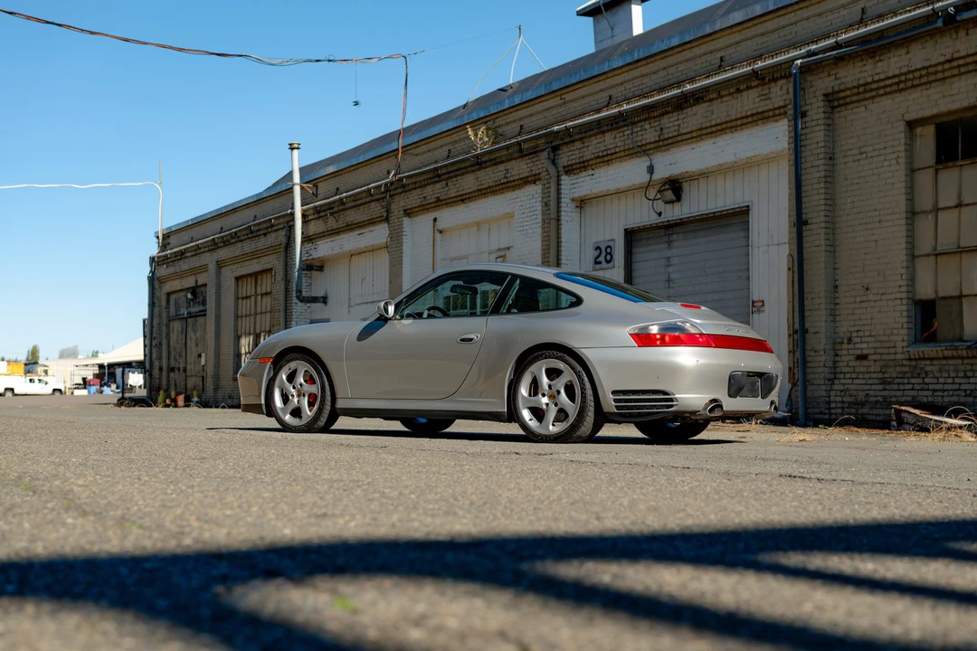 2005 Porsche 996 Carrera 4S - Image 26 of 31