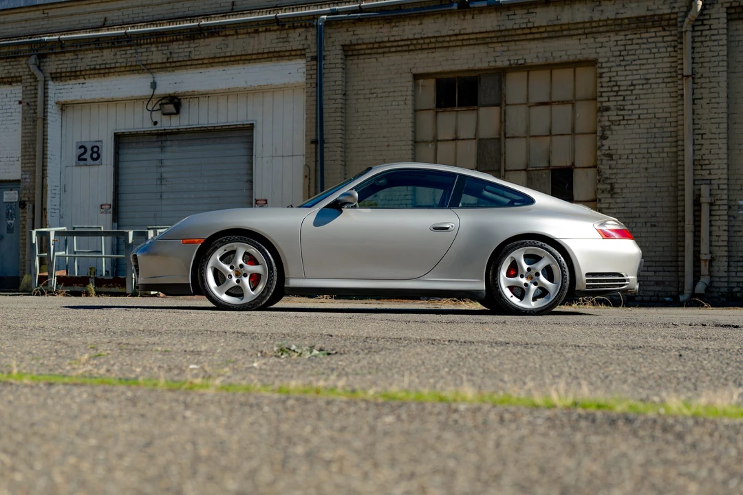 2005 Porsche 996 Carrera 4S - Image 18 of 31