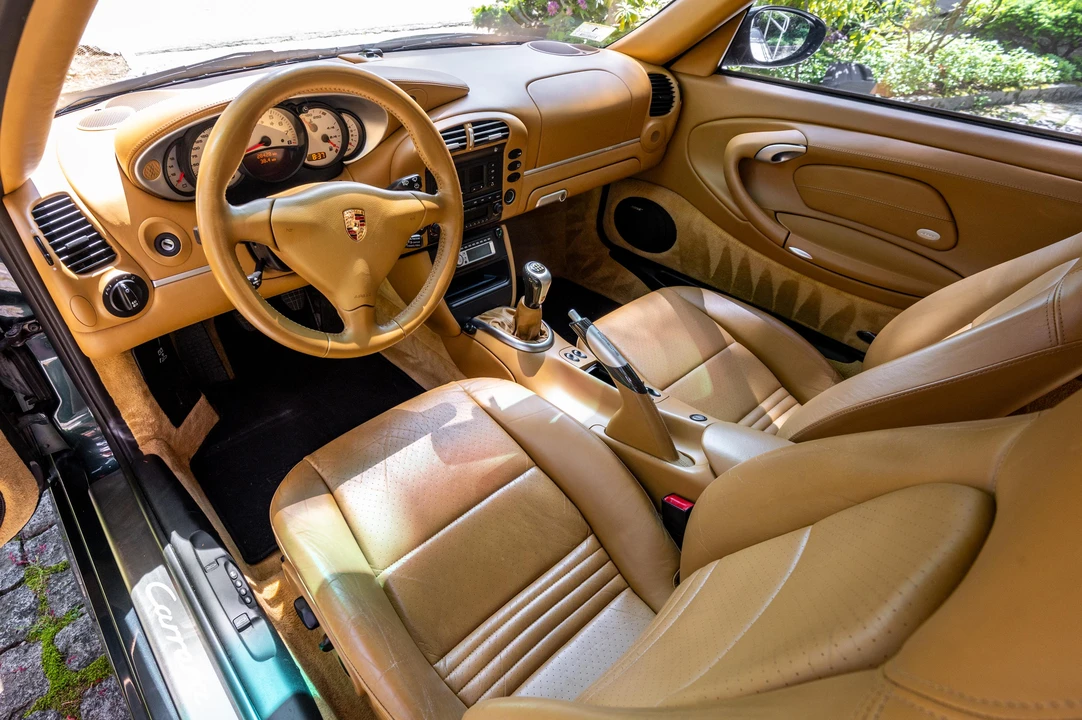 2005 Porsche 996 Carrera 4S - Image 27 of 31