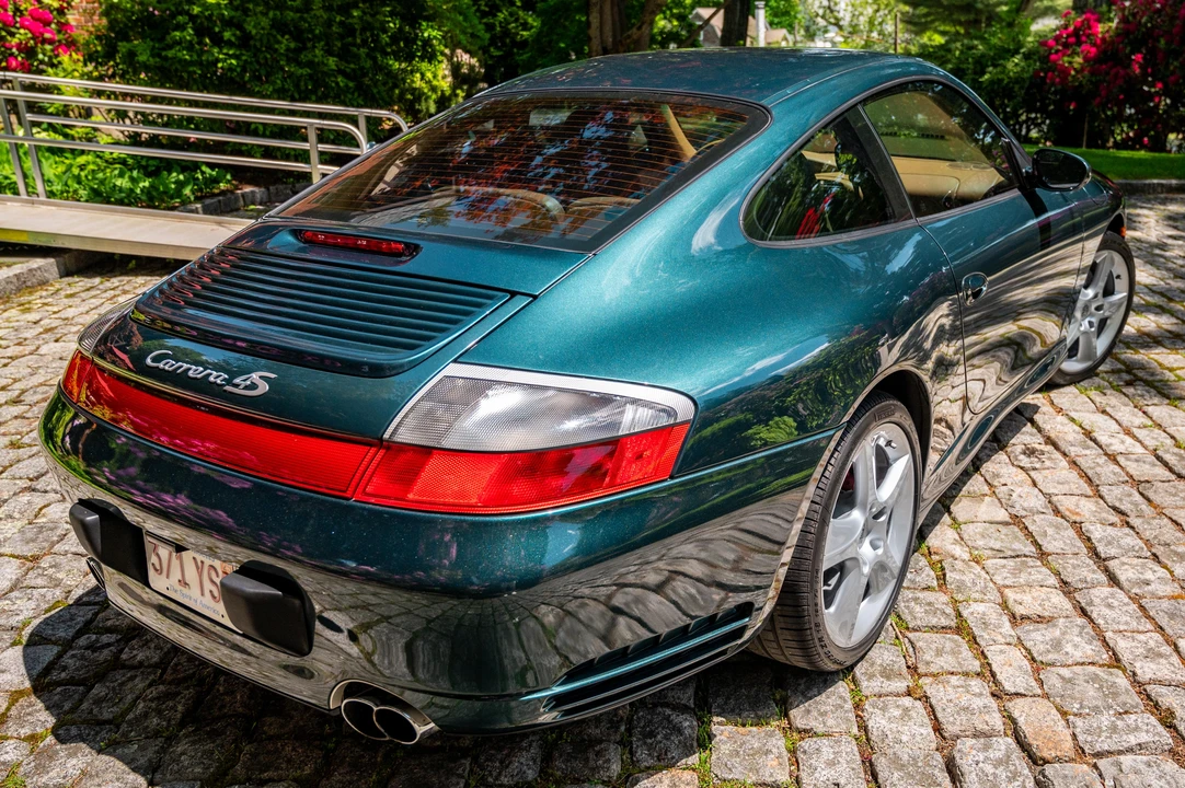 2005 Porsche 996 Carrera 4S - Image 4 of 31