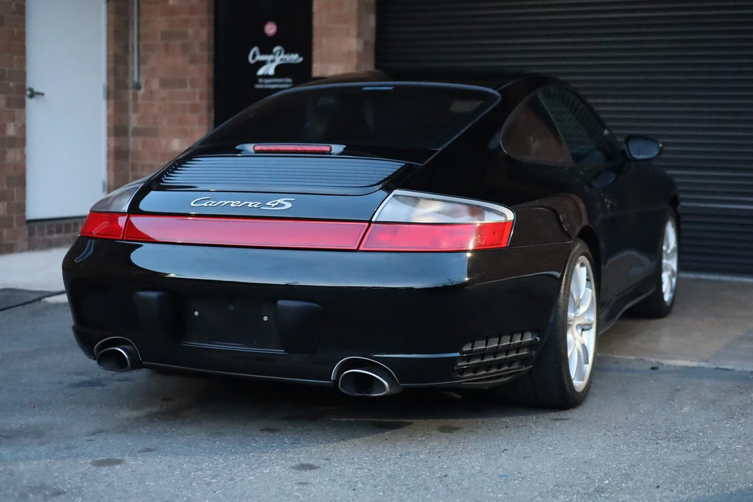 2005 Porsche 996 Carrera 4S - Image 25 of 31