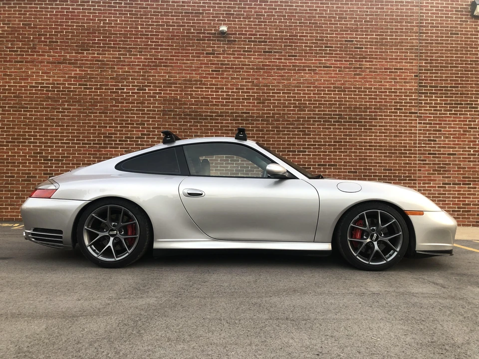 2005 Porsche 996 Carrera 4S - Image 23 of 31
