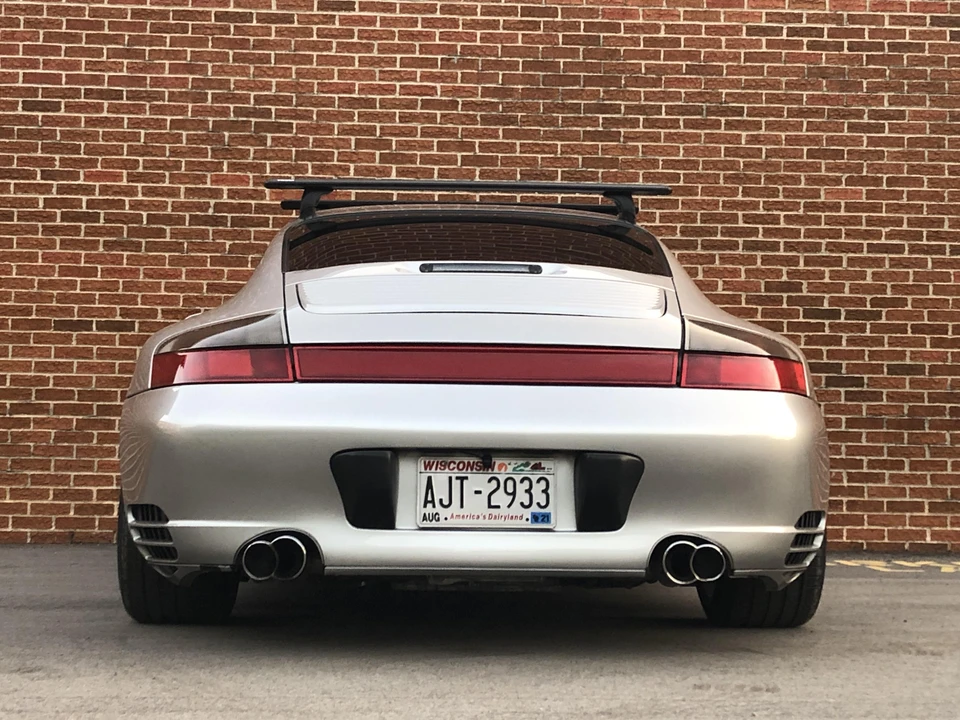 2005 Porsche 996 Carrera 4S - Image 17 of 31