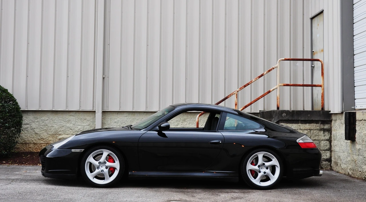 2005 Porsche 996 Carrera 4S - Image 5 of 31