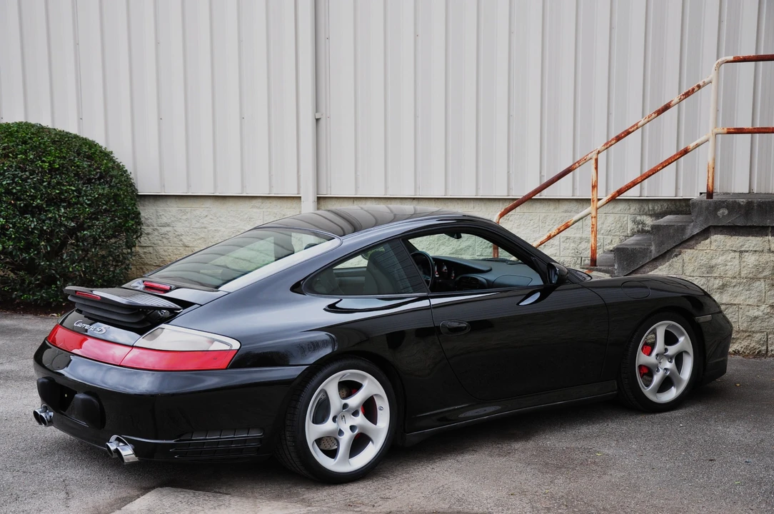 2005 Porsche 996 Carrera 4S - Image 12 of 31