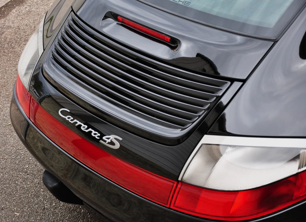 2005 Porsche 996 Carrera 4S - Image 27 of 31