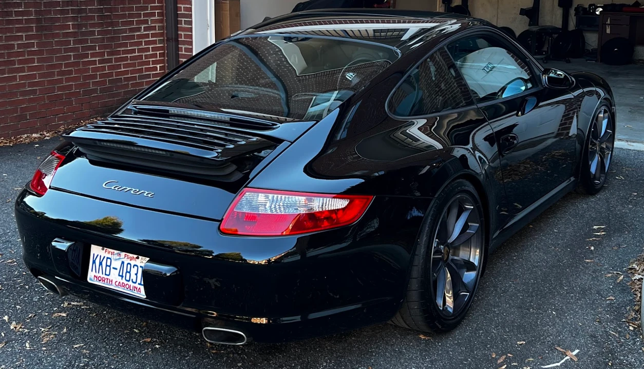 2005 Porsche 997 Carrera - Image 2 of 3