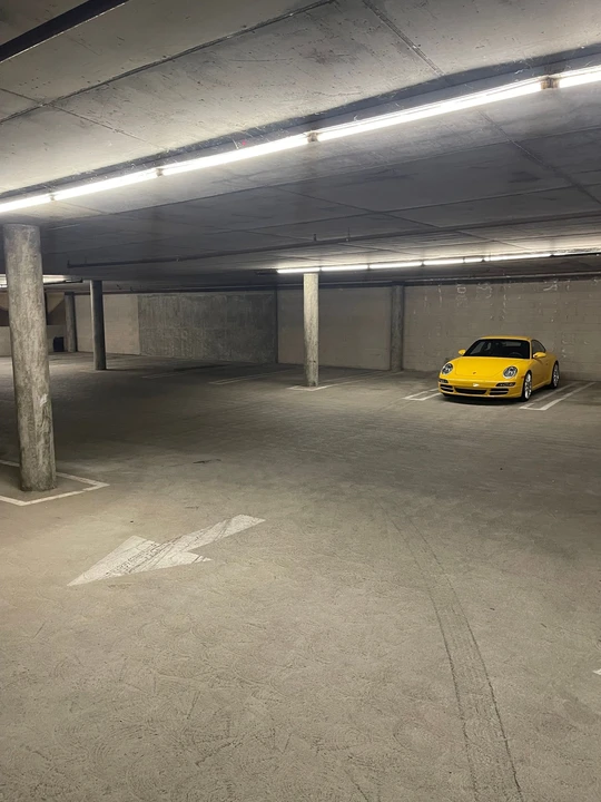 2005 Porsche 997 Carrera - Image 15 of 17