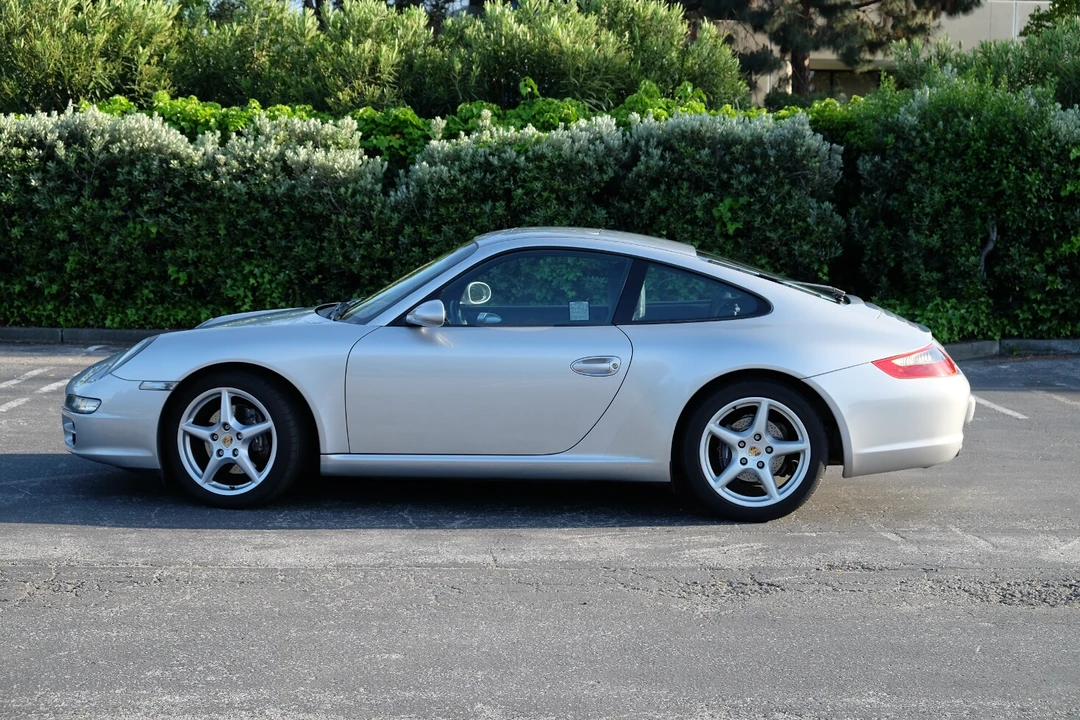 2005 Porsche 997 Carrera - Image 10 of 31