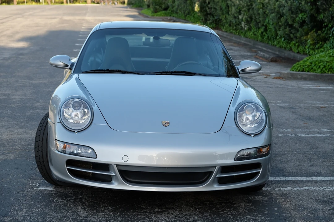 2005 Porsche 997 Carrera - Image 15 of 31