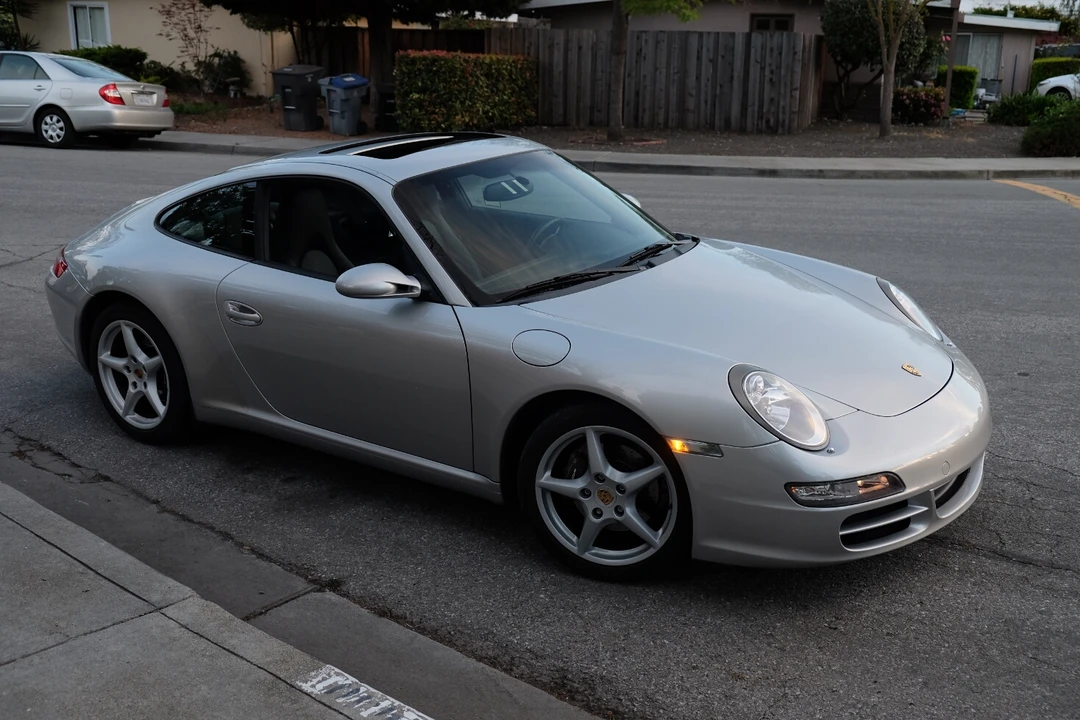 2005 Porsche 997 Carrera - Image 30 of 31