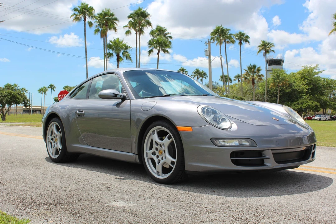 2005 Porsche 997 Carrera - Image 5 of 31
