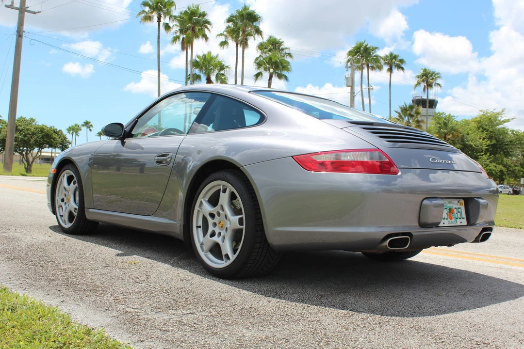 2005 Porsche 997 Carrera - Image 14 of 31
