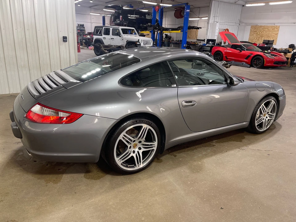 2005 Porsche 997 Carrera - Image 2 of 31
