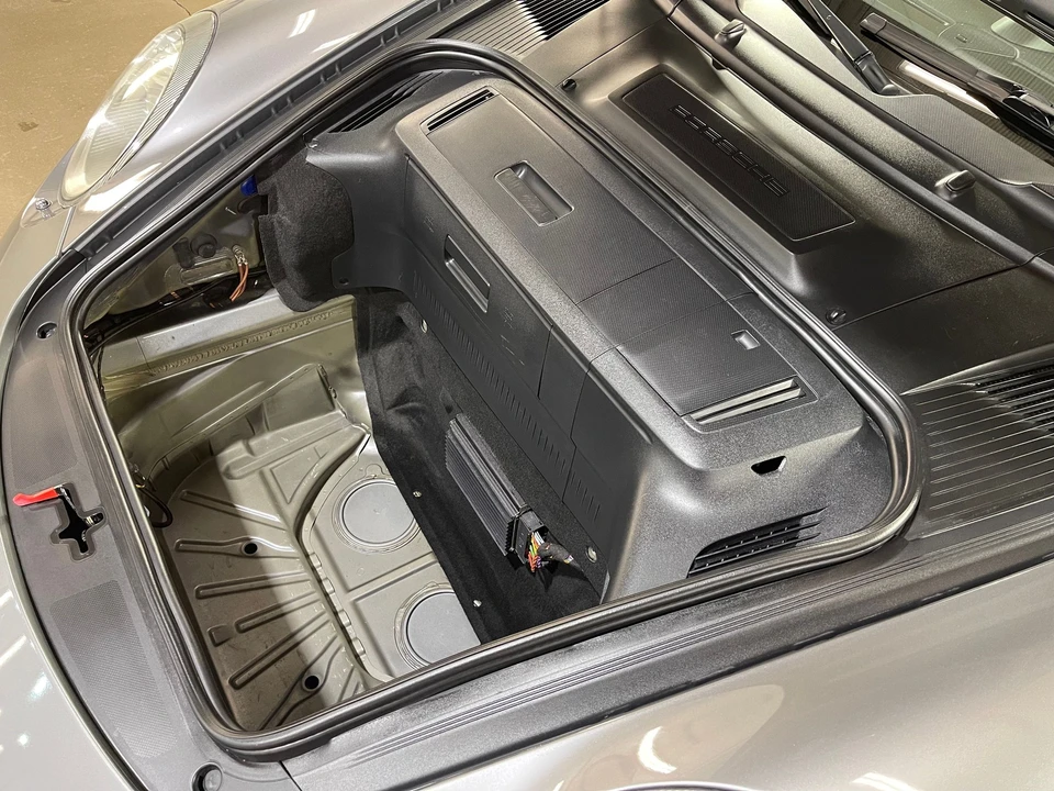 2005 Porsche 997 Carrera - Image 28 of 31