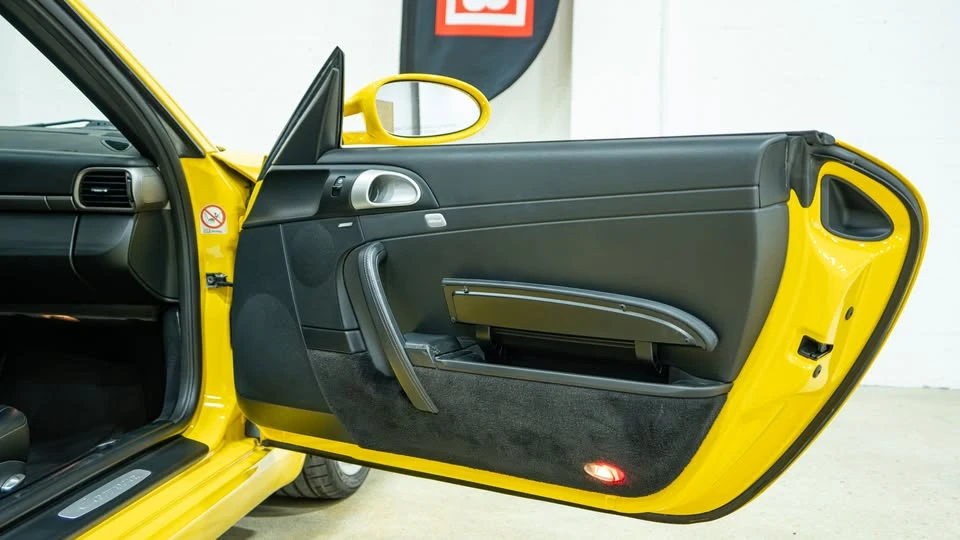 2005 Porsche 997 Carrera - Image 19 of 20