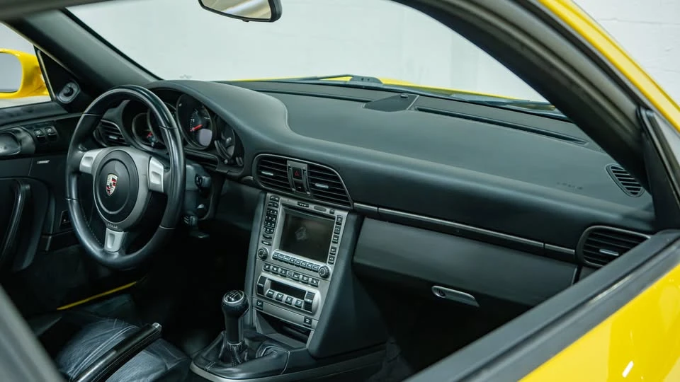 2005 Porsche 997 Carrera - Image 16 of 20