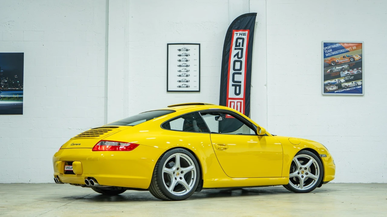 2005 Porsche 997 Carrera - Image 12 of 21