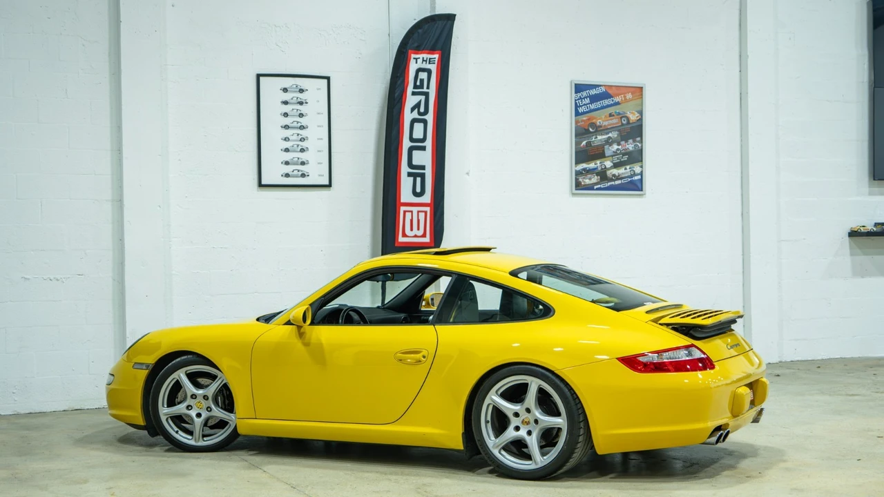 2005 Porsche 997 Carrera - Image 2 of 21