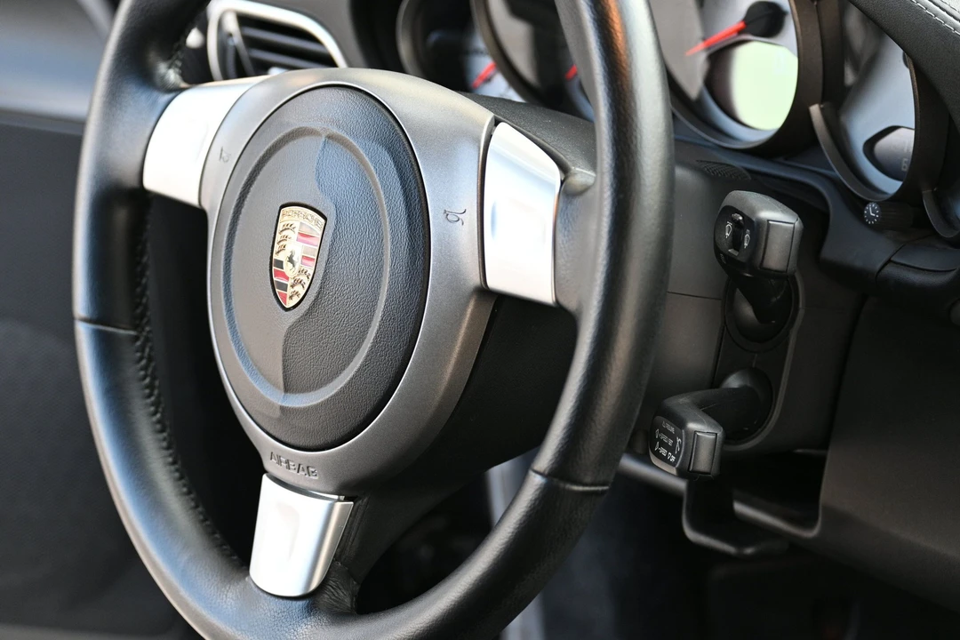 2005 Porsche 997 Carrera S - Image 28 of 31