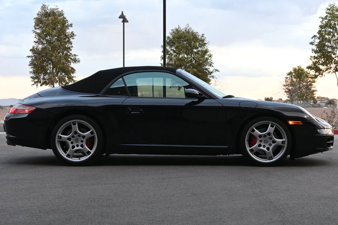 2005 Porsche 997 Carrera S - Image 9 of 31