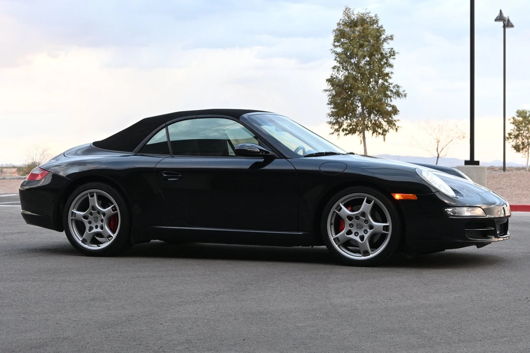 2005 Porsche 997 Carrera S - Image 10 of 31