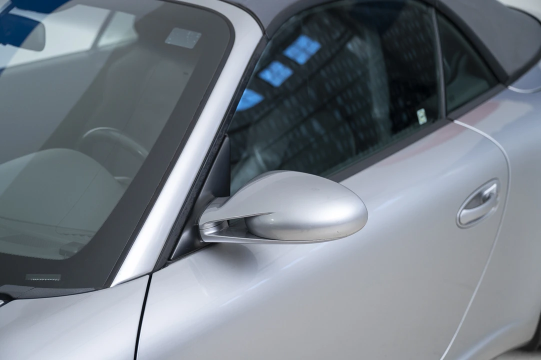 2005 Porsche 997 Carrera - Image 19 of 31
