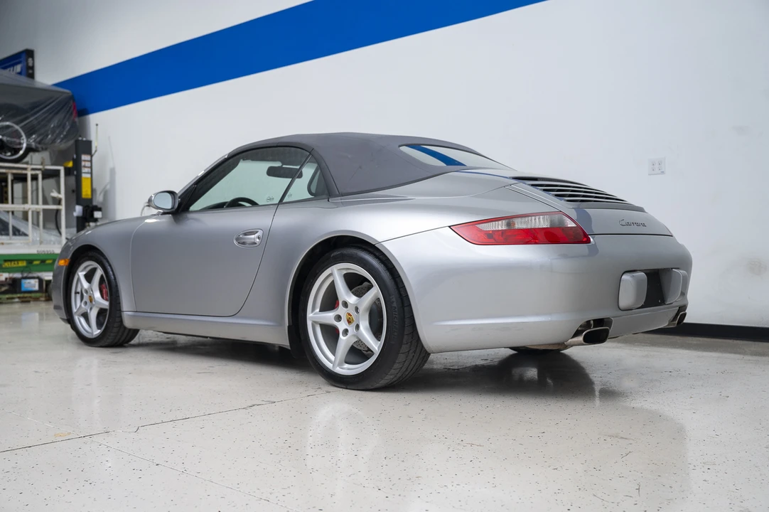 2005 Porsche 997 Carrera - Image 13 of 31