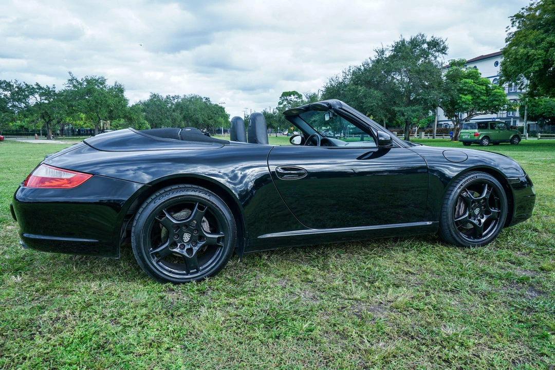 2005 Porsche 997 Carrera - Image 21 of 31